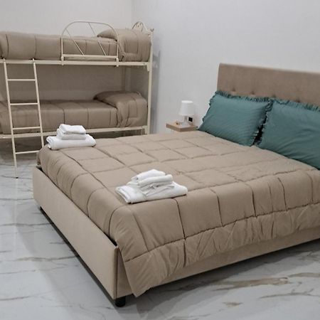 O Vascio E Nannin Apartment Napoli Ngoại thất bức ảnh